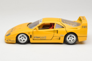 Ferrari F40 Interconti Car HiFi Jaune Bburago 1:18 3032-I1 Métal Moulé — image 4 sur 8