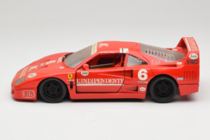 Ferrari F40 #6 V. Colombo L'Indipendente Rouge 1987 Bburago 1:18 3032-L1 Métal Moulé — image 4 sur 8