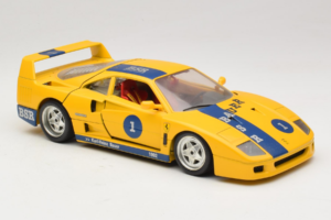 Ferrari F40 #1 Jaune Bauer Edition Limitée 100 pièces Bburago 1:18 BSR001 Métal Moulé — image 6 sur 8
