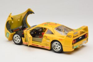 Ferrari F40 Totip Jolly Club #2 Jaune Bburago 1:18 3332-Y1 Métal Moulé — image 5 sur 8