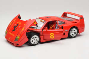 Ferrari F40 #8 Bevro International Rouge 1987 Bburago 1:18 3332-P3 Métal Moulé — image 2 sur 8
