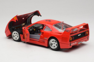 Ferrari F40 #8 Bevro International Rouge 1987 Bburago 1:18 3332-P3 Métal Moulé — image 5 sur 8