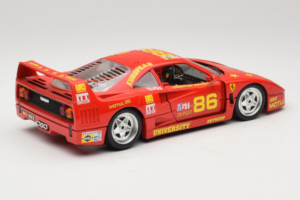 Ferrari F40 LM #86 Ch. Pozzi IMSA 24 Hours of Le Mans 1985 Rouge Bburago 1:18 3332-P6 Métal Moulé — image 3 sur 8
