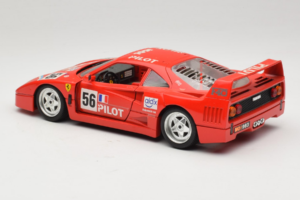 Ferrari F40 #56 Pilot Rouge 1987 Bburago 1:18 3332-P2 Métal Moulé — image 7 sur 8