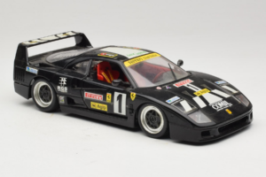 Ferrari F40 Pirelli Agip #1 Noir Bburago 1:18 3332-B1 Métal Moulé — image 6 sur 8