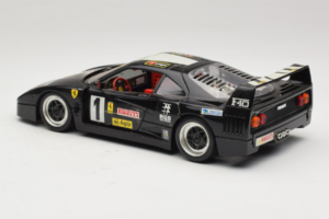 Ferrari F40 Pirelli Agip #1 Noir Bburago 1:18 3332-B1 Métal Moulé — image 7 sur 8