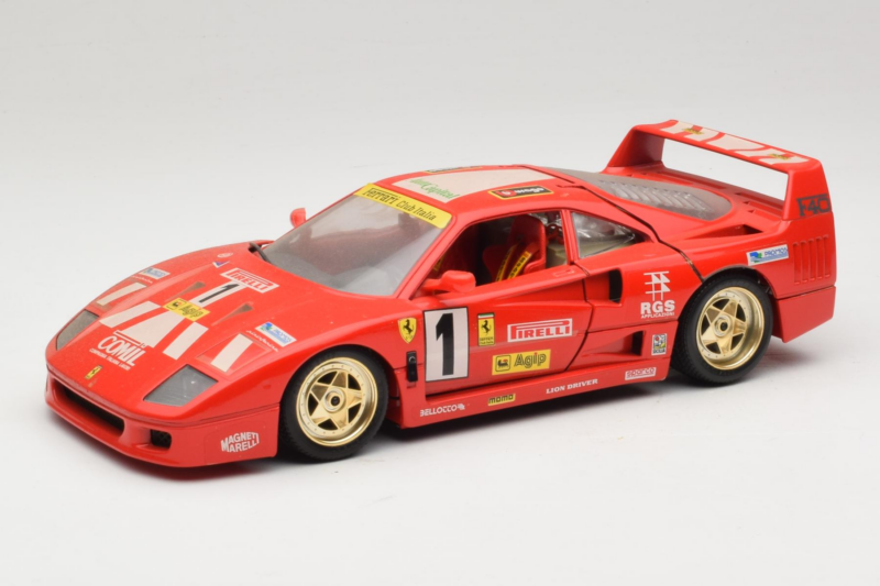 Ferrari F40 Evoluzione #1 Pirelli Agip Rouge avec Roues Or 1992 Bburago 1:18 3042-P2 Métal Moulé