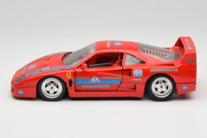 Ferrari F40 PPG Auto Refinish Rouge Bburago 1:18 3332-P1 Métal Moulé — image 4 sur 8