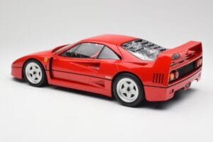 Ferrari F40 Rouge Norev 1:12 127900 Métal Moulé — image 5 sur 6