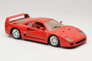 Ferrari F40 Rouge Tonka 1:18 17004 Métal Moulé — image 6 sur 8