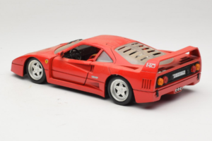 Ferrari F40 Rouge Tonka 1:18 17004 Métal Moulé — image 7 sur 8