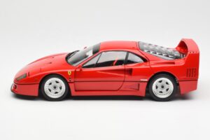 Ferrari F40 Rouge Kyosho 1:18 08416R2 Métal Moulé — image 6 sur 10