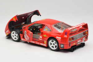 Ferrari F40 #40 T. Ohta / A. Reid Taisan Rouge 1987 Bburago 1:18 3022-T1 Métal Moulé — image 5 sur 8