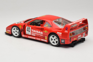 Ferrari F40 #40 T. Ohta / A. Reid Taisan Rouge 1987 Bburago 1:18 3022-T1 Métal Moulé — image 7 sur 8