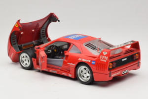 Ferrari F40 #40 the0123 Rouge 1987 Bburago 1:18 3332-P5 Métal Moulé — image 5 sur 8