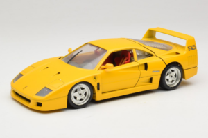 Ferrari F40 Jaune Bburago 1:18 3032-Y1 Métal Moulé
