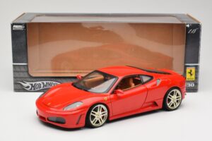 Ferrari F430 Rouge Hot Wheels 1:18 G7160 Métal Moulé — image 8 sur 8