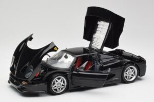 Ferrari F50 Noir Hot Wheels 1:18 23910 Métal Moulé — image 2 sur 8