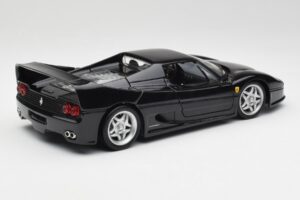 Ferrari F50 Noir Hot Wheels 1:18 23910 Métal Moulé — image 3 sur 8