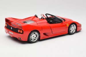 Ferrari F50 Cabriolet Rouge Bburago 1:18 3352 Métal Moulé — image 3 sur 8
