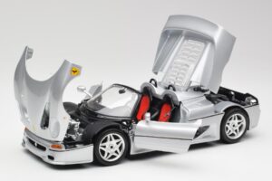 Ferrari F50 Cabriolet Argent Bburago 1:18 3372 Métal Moulé — image 2 sur 8