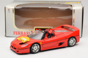 Ferrari F50 Cabriolet 50 Jahre Ferrari 24 Jahre Bburago FMC Rouge Bburago 1:18 3352-P1 Métal Moulé — image 8 sur 8