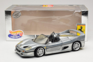Ferrari F50 Cabriolet Chrome Silver Édition Limitée Hot Wheels 1:18 25741 Métal Moulé — image 8 sur 8