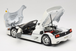 Ferrari F50 Cabriolet Blanc Bburago 1:18 3352-W1 Métal Moulé — image 5 sur 8