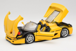 Ferrari F50 Cabriolet Jaune Maisto 1:18 50246-Y1 Métal Moulé — image 2 sur 8