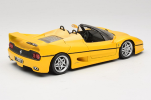 Ferrari F50 Cabriolet Jaune Maisto 1:18 50246-Y1 Métal Moulé — image 3 sur 8