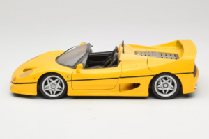 Ferrari F50 Cabriolet Jaune Maisto 1:18 50246-Y1 Métal Moulé — image 4 sur 8