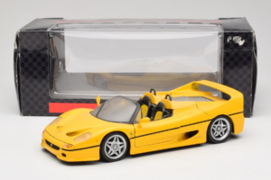 Ferrari F50 Cabriolet Jaune Maisto 1:18 50246-Y1 Métal Moulé — image 8 sur 8