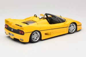Ferrari F50 Cabriolet Shell Jaune Maisto 1:18 3076-Y2 Métal Moulé — image 3 sur 8