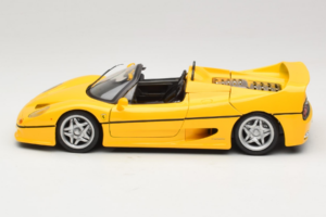 Ferrari F50 Cabriolet Shell Jaune Maisto 1:18 3076-Y2 Métal Moulé — image 4 sur 8