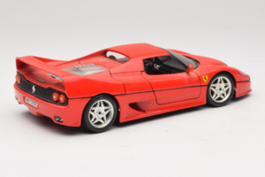 Ferrari F50 Coupe Rouge Bburago 1:18 3382 Métal Moulé — image 3 sur 8