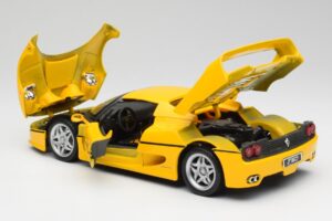 Ferrari F50 Giallo Modena Maisto 1:18 F50001 Métal Moulé — image 5 sur 8