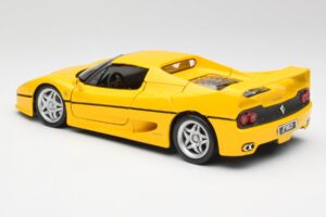 Ferrari F50 Giallo Modena Maisto 1:18 F50001 Métal Moulé — image 7 sur 8