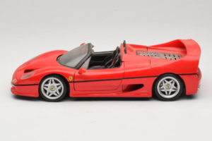 Ferrari F50 Spider Rouge Shell Maisto 1:18 3076-M1 Métal Moulé — image 4 sur 8
