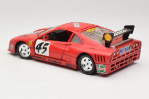 Ferrari 288 GTO Evoluzione #45 Rouge Revell 1:18 48820 Métal Moulé — image 7 sur 8