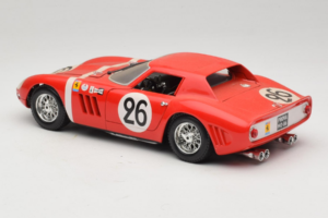 Ferrari 250 GTO #26 Rouge Guiloy 1:18 67526 Métal Moulé — image 7 sur 8