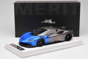 Ferrari SF90 Novitec Blue Grey Metallic IVY 1:18 REMC029 Résine — image 7 sur 7