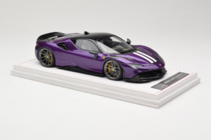Ferrari SF90 Stradale Novitec Purple Metallic IVY 1:18 REMC021 Résine — image 4 sur 7