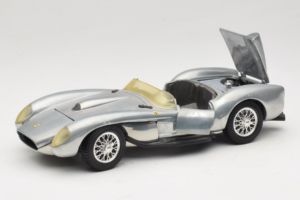 Ferrari Testa Rossa Chrome Silver Hot Wheels 1:18 25737 Métal Moulé — image 2 sur 8