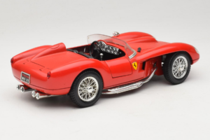 Ferrari 250 Testa Rossa Rouge Bburago 1:18 3007-P2 Métal Moulé — image 3 sur 8