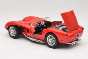 Ferrari 250 Testa Rossa Rouge Bburago 1:18 3007-P2 Métal Moulé — image 5 sur 8