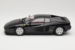 Ferrari Testarossa Noir Kyosho 1:18 08425BK Métal Moulé — image 4 sur 8