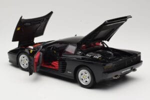Ferrari Testarossa Noir Kyosho 1:18 08425BK Métal Moulé — image 5 sur 8