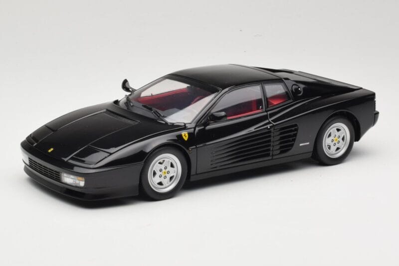 Ferrari Testarossa Noir Kyosho 1:18 08425BK Métal Moulé