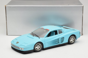 Ferrari Testarossa Borsenmodell 1997 Edition Limitée Bleu Bburago 1:18 B002 Métal Moulé — image 8 sur 8