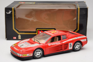 Ferrari Testarossa Brummel #5 Rouge 1984 Bburago 1:18 3004-P1 Métal Moulé — image 8 sur 8